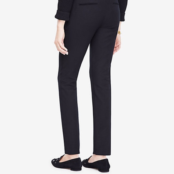 NWT  Ann Taylor Black Ankle Pant In Dense Twill - Picture 3 of 4